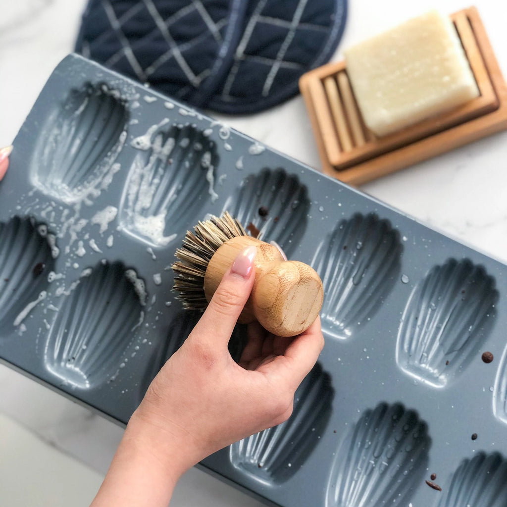 Zero Waste Kitchen Brush Set | Best Value Cleaning Tool Kit | Dish Soap Bar | Plastic-Free & Eco-Friendly Products | Gift for Mom | Plantish