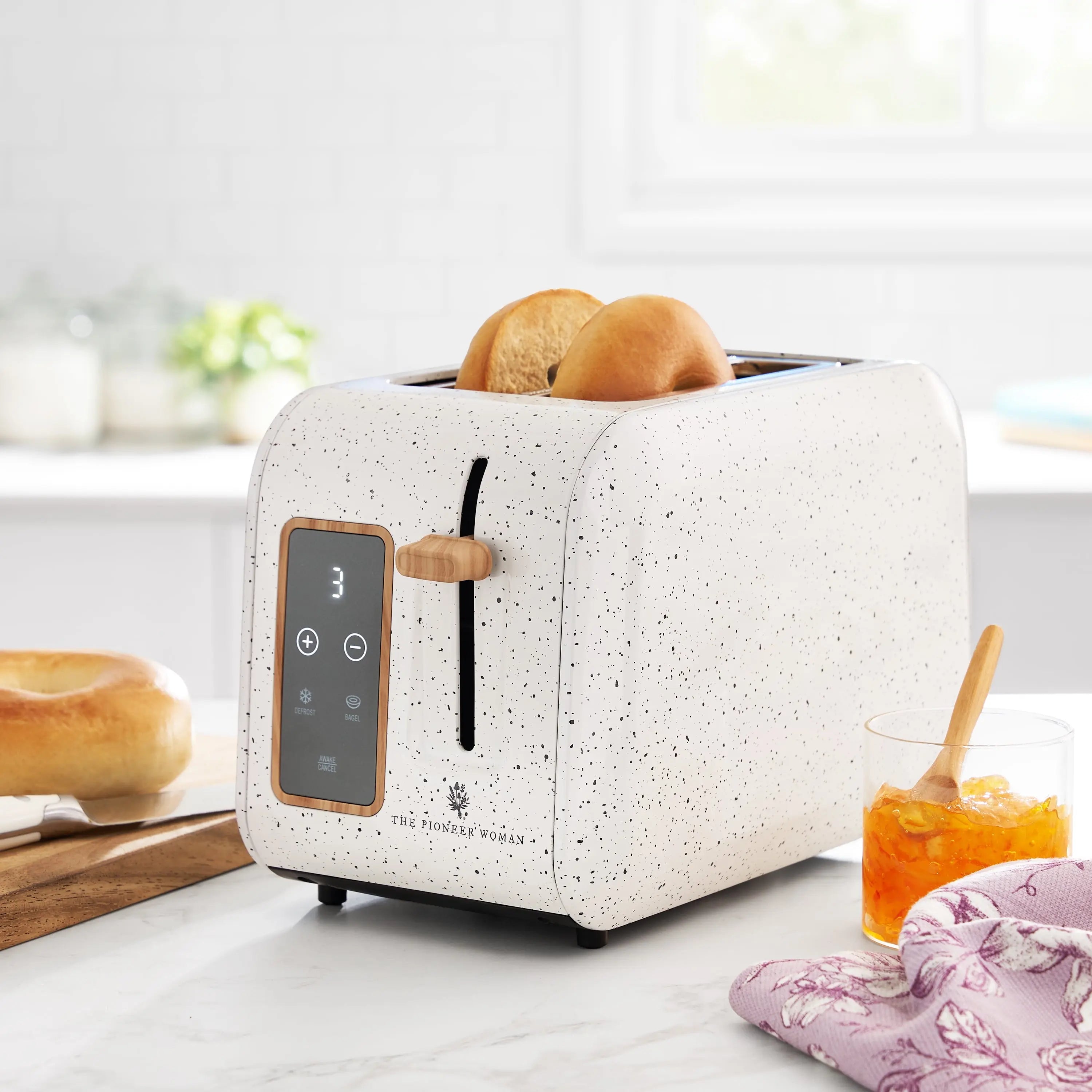 Digital 2-Slice Toaster with Digital Display