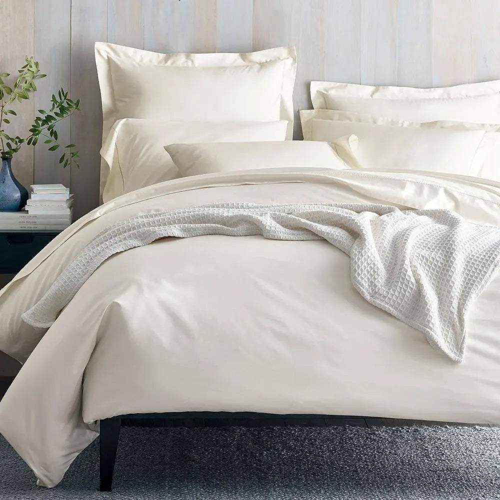 Legends Hotel Organic Ivory Solid 300-Thread Count Cotton Sateen Standard Sham