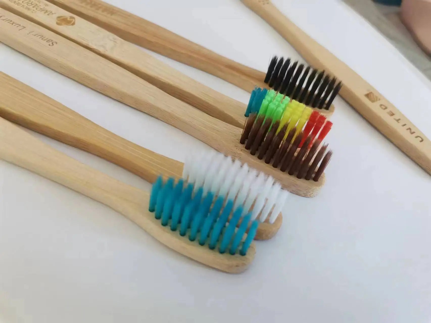 100 Pcs Biodegradable Eco-Friendly Natural Bamboo Charcoal Toothbrushes Soft Bristle Travel Wooden Manual Toothbrush Laser LOGO Chef's Market