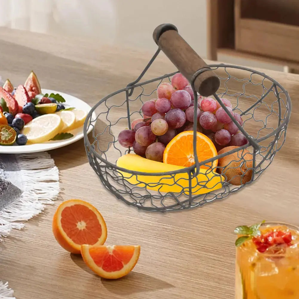 Iron Fruit Basket with Wooden Handle Bread Basket Storing Food Photography Props for Kitchen Organizer Fruit Bread Snack colegio culinario de morelia