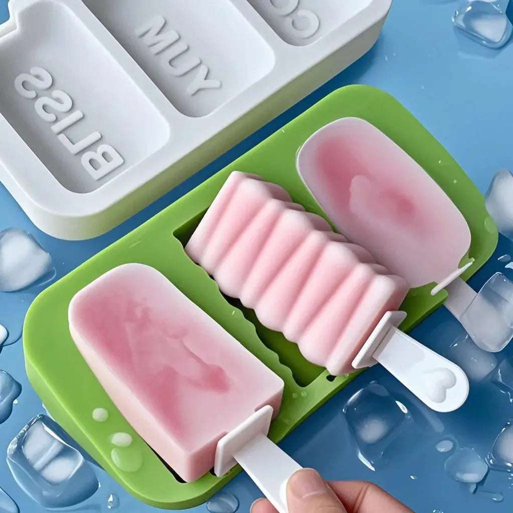 Homemade Popsicle 3-Cavity Ice Cream Mold Food Grade Silicone Letters JOY SMILE COOL YUM DIY Ice Lattice Ice Pop Molds colegio culinario de morelia